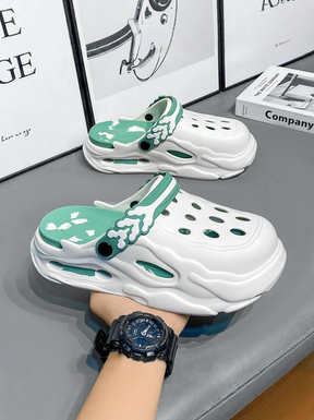 Men's colorblock hollow out design clogs