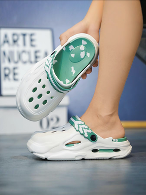 Men's colorblock hollow out design clogs