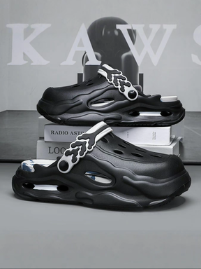 Men's colorblock hollow out design clogs