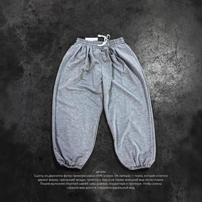 Loose casual wide-leg trousers and high-waisted trousers