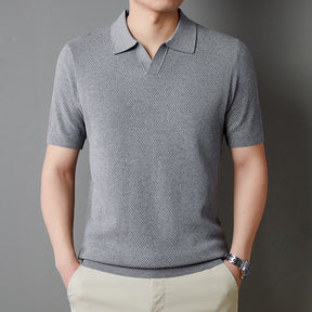 V-neck breathable short-sleeve shirt