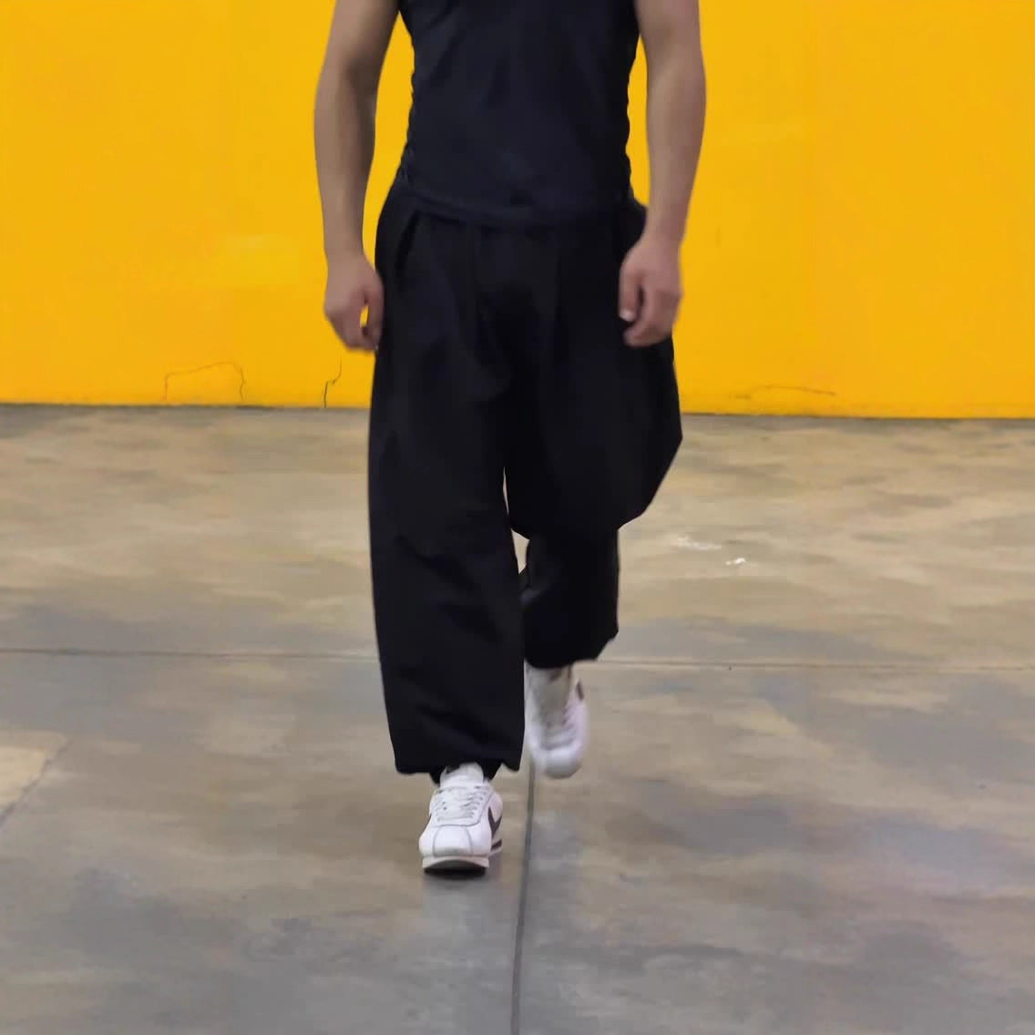 Loose casual wide-leg trousers and high-waisted trousers