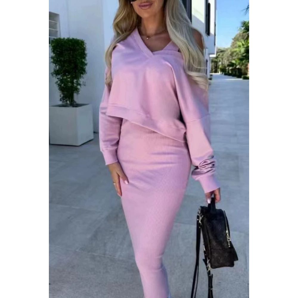 Women's two-piece set, sleeveless dress and loose V-neck sweater